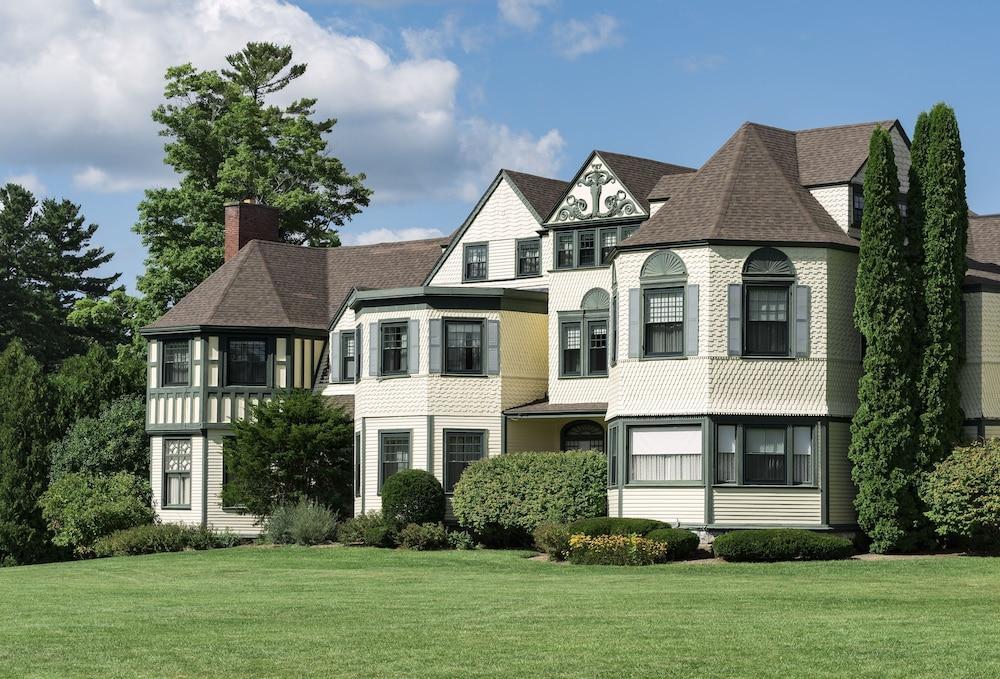 Cranwell Spa And Golf Resort (Adults Only) Lenox Esterno foto