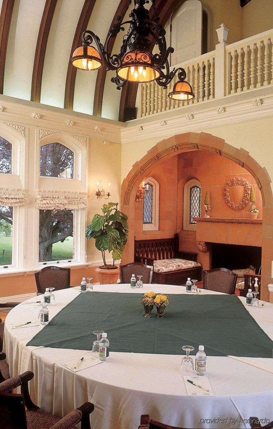 Cranwell Spa And Golf Resort (Adults Only) Lenox Servizi foto