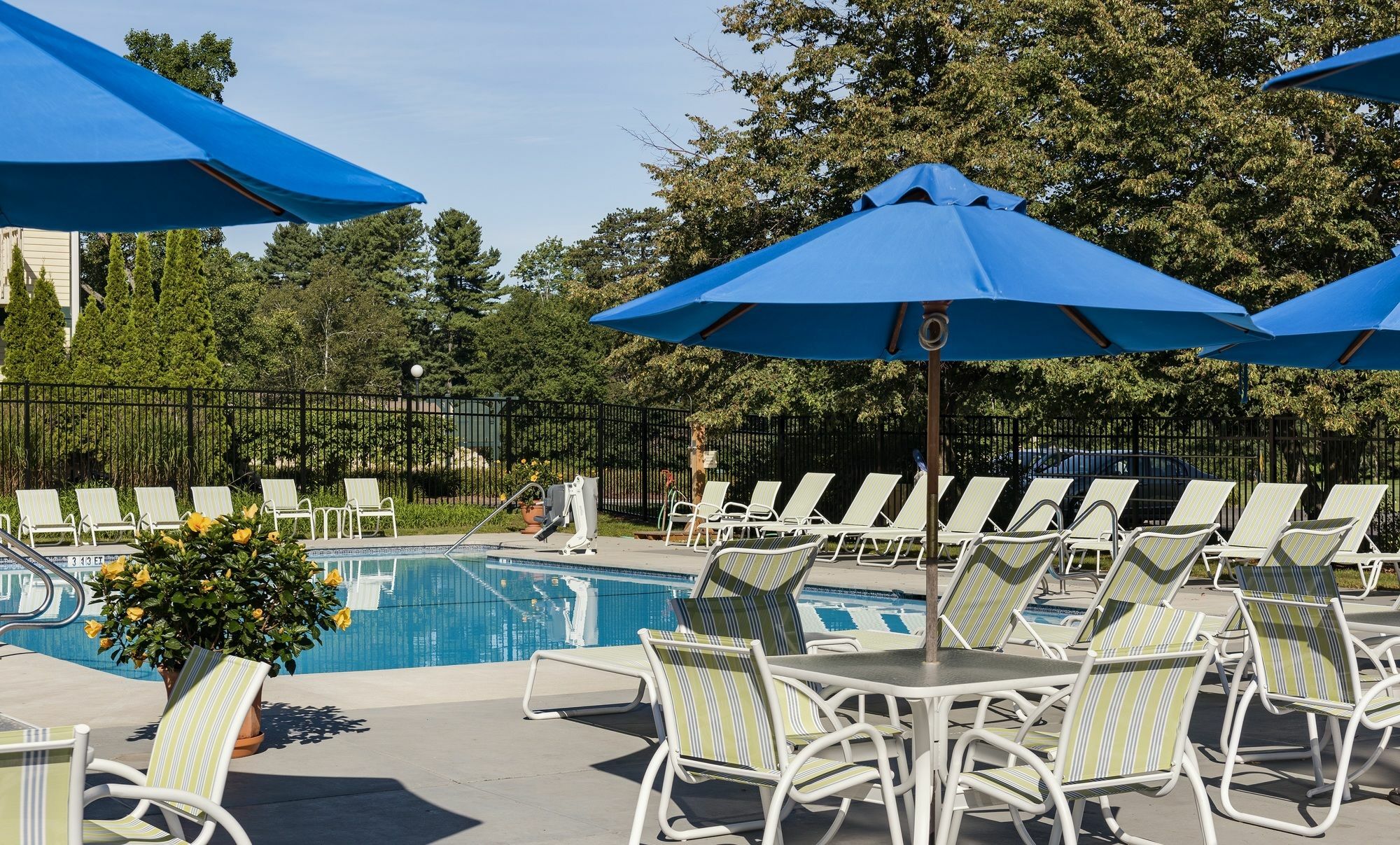Cranwell Spa And Golf Resort (Adults Only) Lenox Esterno foto